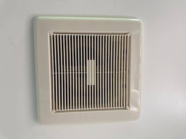 TOTO浴室暖房換気扇　100V D45180201FRL088_web376.jpg