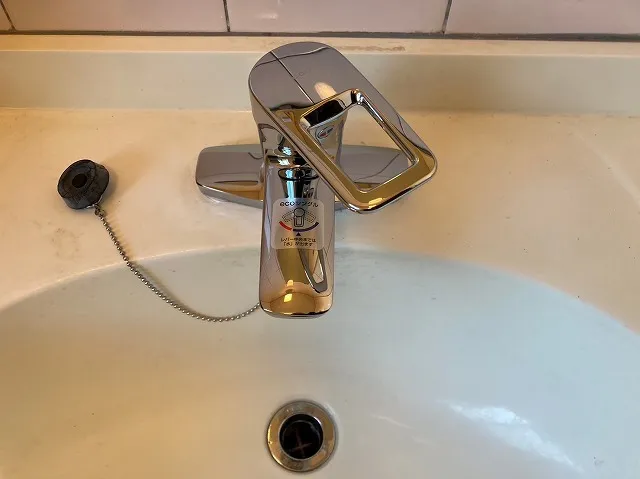 シングルレバー洗面台水栓のデザインと選び方