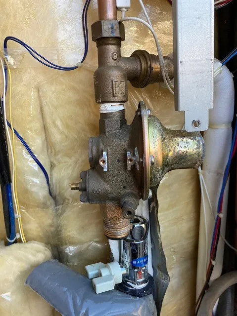 温水器設置に必要な減圧弁の重要性