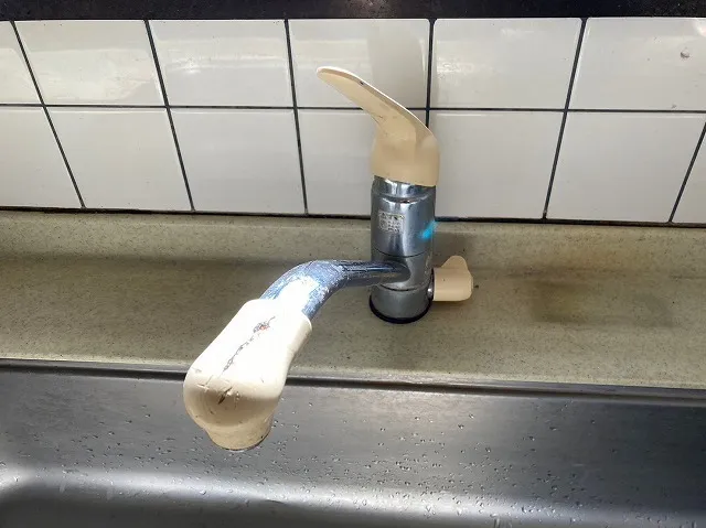 キッチン水栓の美しいデザイン