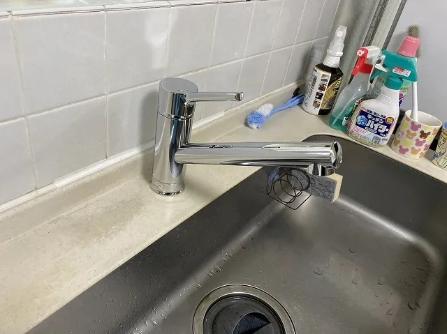 キッチン水栓交換の適切な時期解説