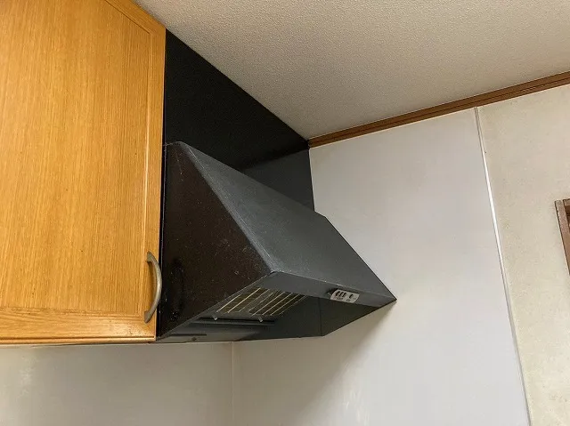 レンジフード深型プロペラファンの交換時期と選び方