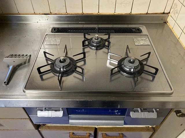 ガスビルトインコンロのガラストップ交換方法