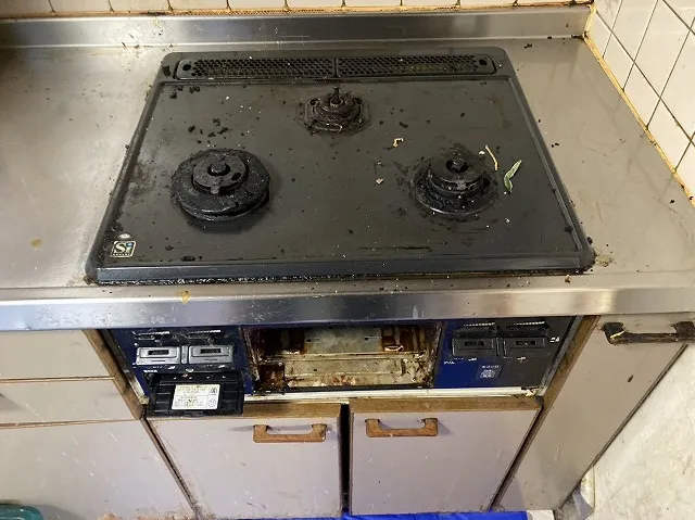 ガスビルトインコンロ交換の最適時期と判断基準