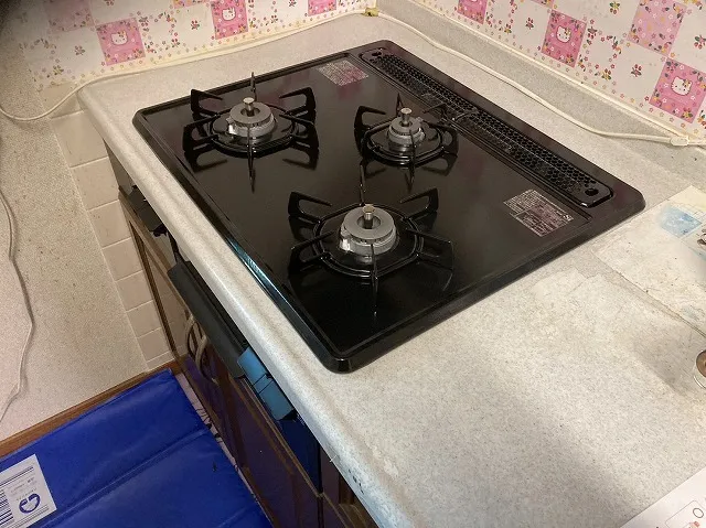 ビルトインコンロのメタルトップ耐久性徹底解説