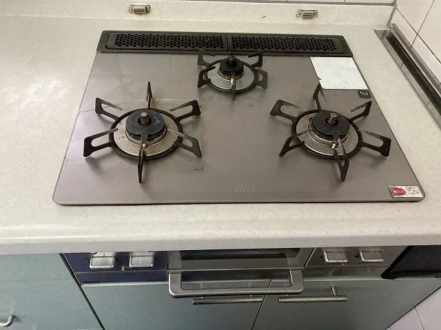 ビルトインコンロガラストップ割れの安全対策法