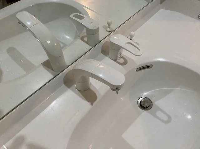 ホース収納式シングルレバー洗髪シャワーの正しい使い方と選び方