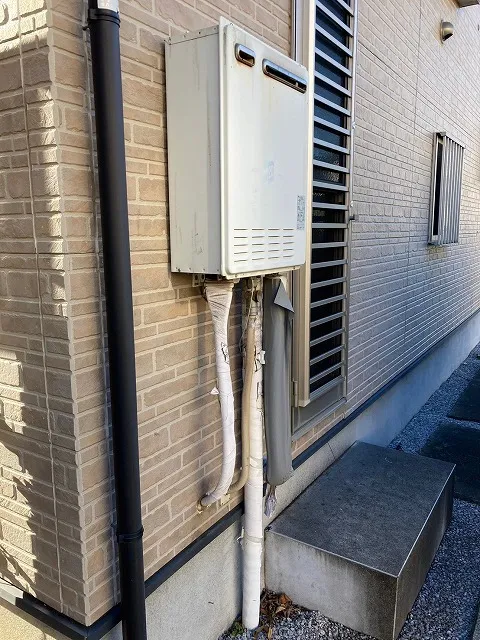 給湯器交換のサインを見抜き家計を守るためのポイントと寿命判断ガイド