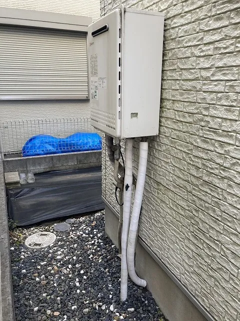 給湯器屋外壁掛型の交換時期と寿命を見極めて賢く選ぶコツ