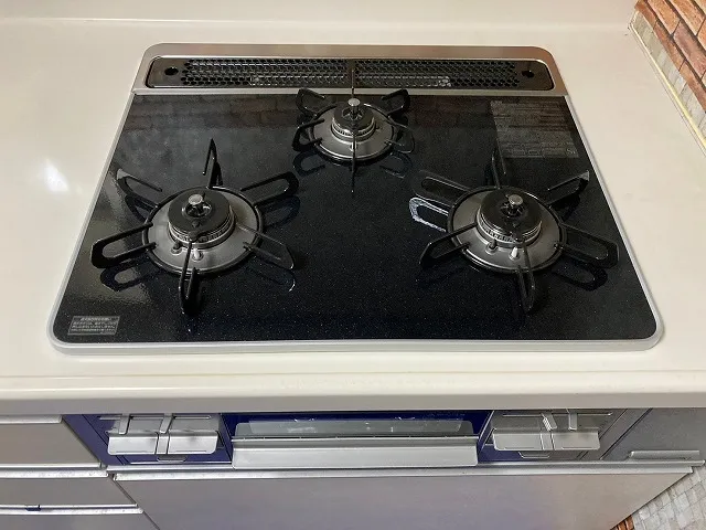 ガラストップコンロの簡単掃除術