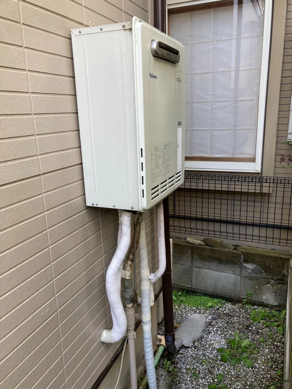 パロマ、FH-E204AWDL(E)→ノーリツ、GT-C2072SAW-1 BL、20号、エコジョーズ、オート、屋外壁掛型、給湯器交換工事ー埼玉県桶川市加納