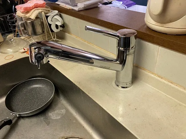 水栓金具で実現するキッチン用水栓と浄水器内蔵シングルレバー混合水栓の選び方とおしゃれな活用法