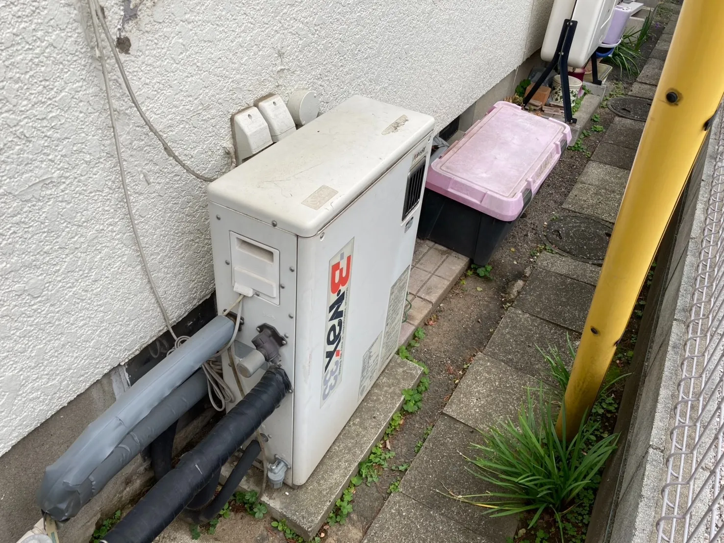 朝日ソーラー、ASE-K33→ノーリツ、OTQ-3706SAY、オート、3万キロ、直圧式、屋外据置型、石油給湯器交換工事ー埼玉県蓮田市桜台