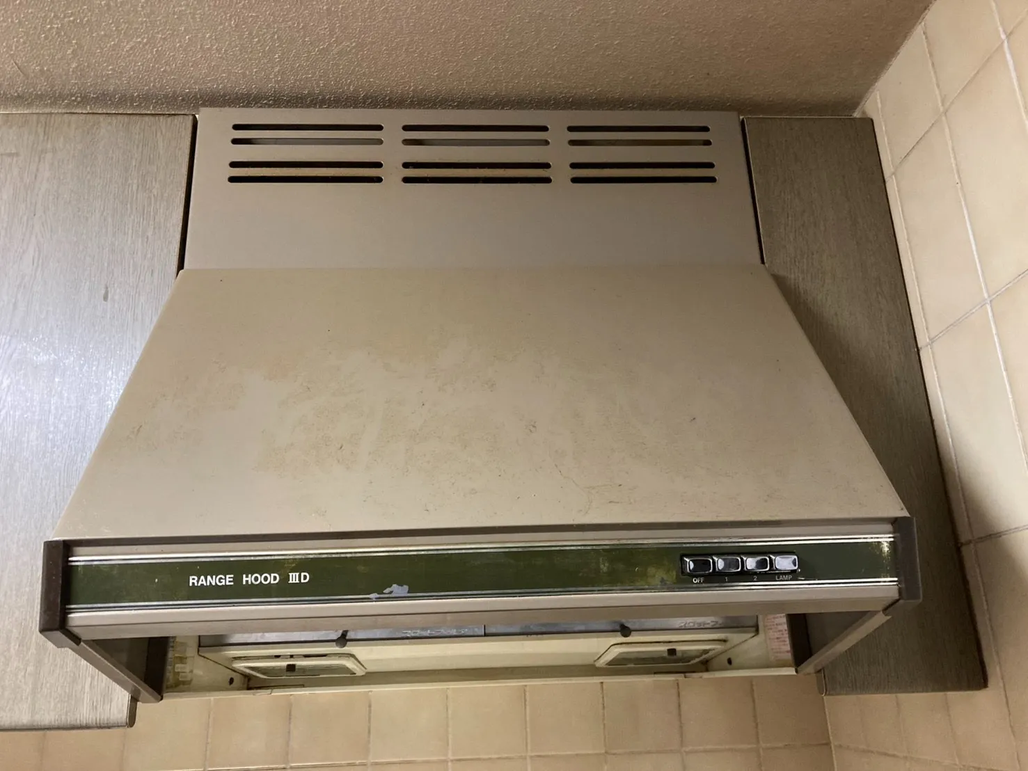 富士工業、BDR-3D-60 W→ノーリツ、NFG6S25MSV、スリム型ノンフィルター、クララ、幅60cmタイプ、レンジフード交換工事ー埼玉県川越市的場