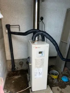 桶川市上日出谷で、ノーリツ、OX-407FV、4万キロ、給湯専用、セミ貯湯 